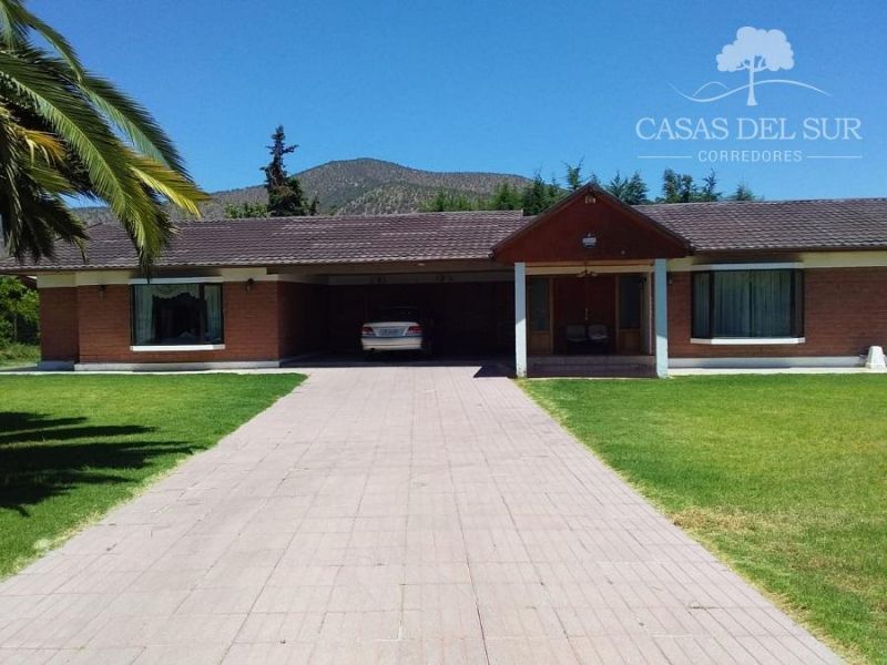 PARCELA  EN VENTA  2100 MTS 2  CON CASA DE 327 MTS CUADRADOS
